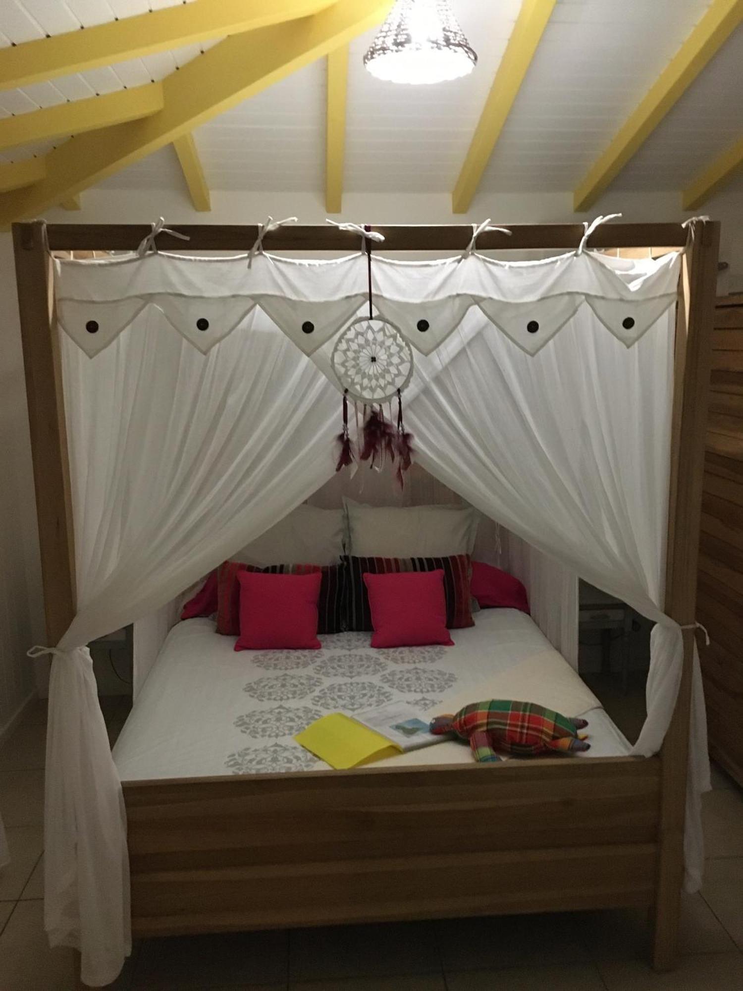 Au Bel'Vue Chez Sandrine "Gite & Chambre D'Hotes" Le Moule Esterno foto